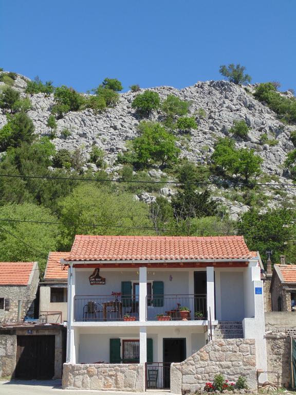 Holiday Home Paklenica 스타리그라드 파클레니차 외부 사진